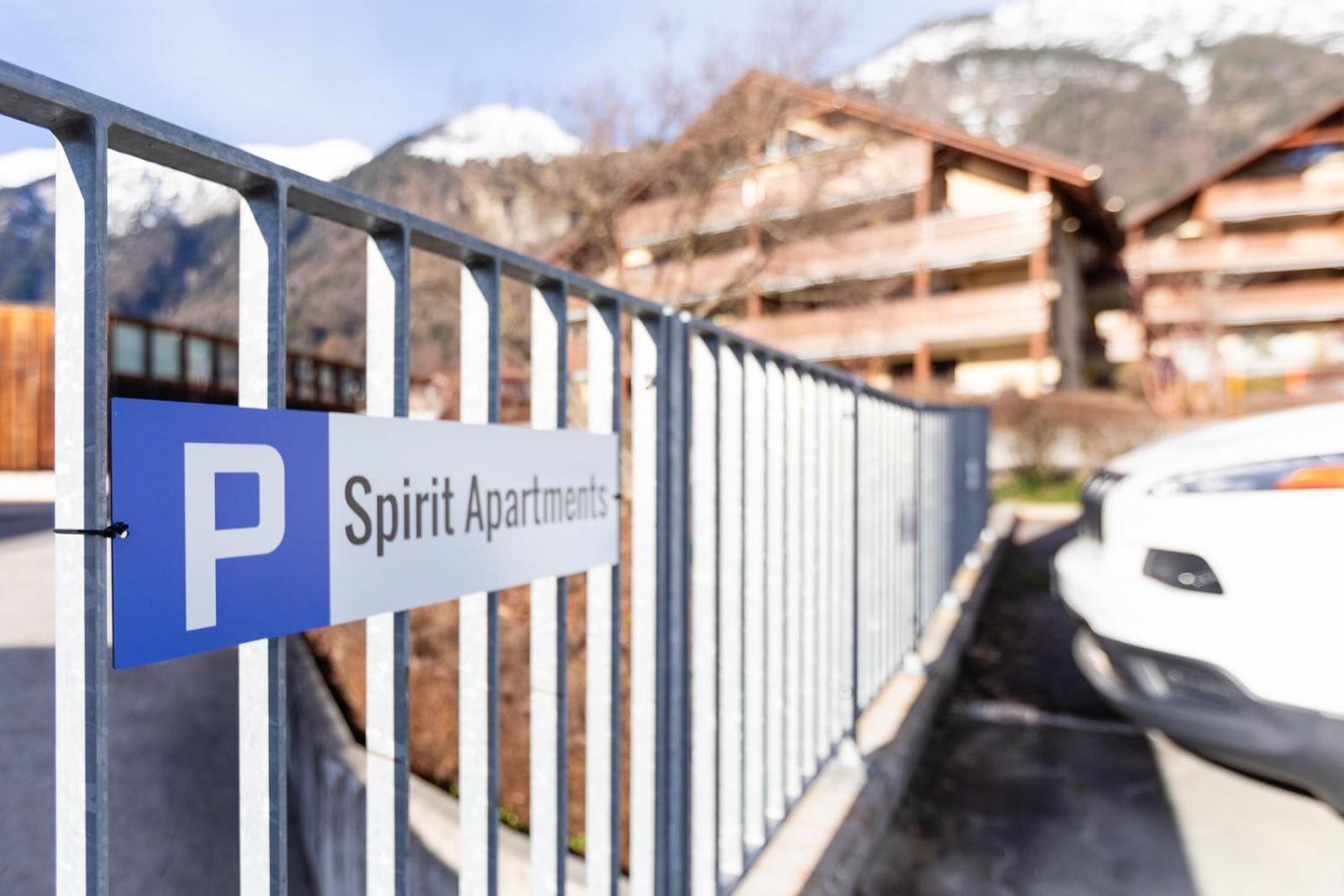 Spirit Apartments Suites Бриенц Екстериор снимка